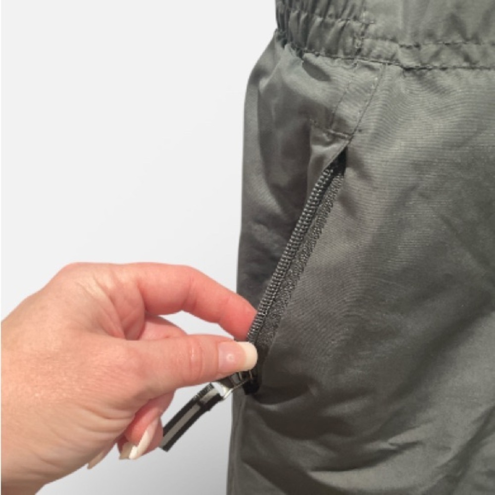 Champion Gray Snow Bib Overalls size 8-10 - Picture 3 of 6